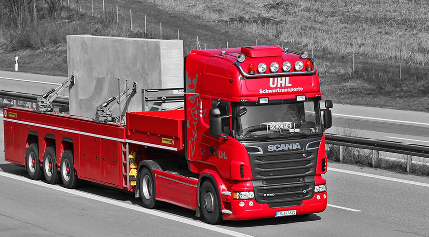 Uhl-Schwertransporte Fahrzeuge